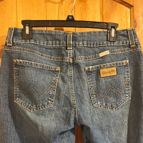 Wrangler Premium Patch Women's Blue Jeans Bootcut Rodeo Western Stretch - Picture 1 of 6